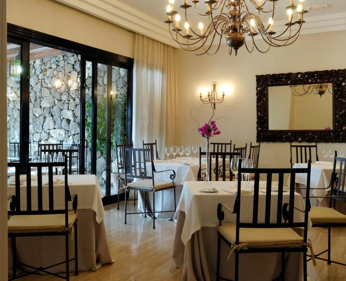 Villa Vik - Hotel Boutique (Adults Only) Arrecife  Spain